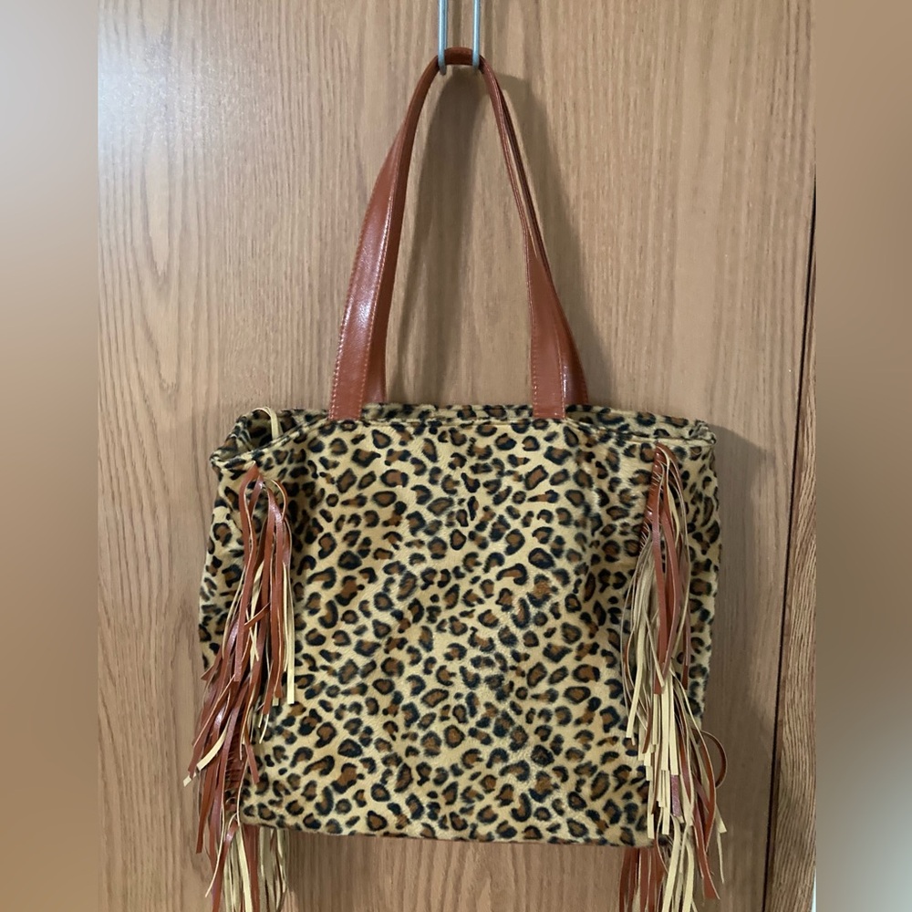 Leopard purse